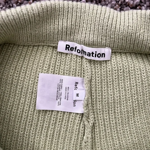 Reformation Shorts - Picture 2 of 2